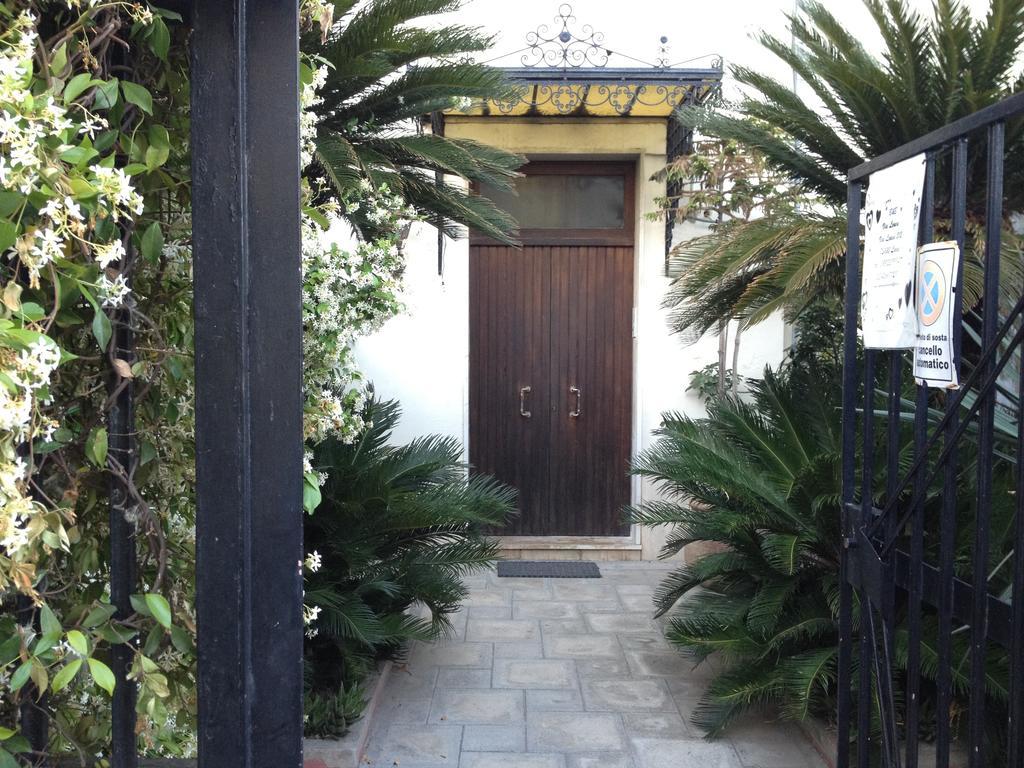 Bed And Breakfast Via Leuca Лечче Экстерьер фото