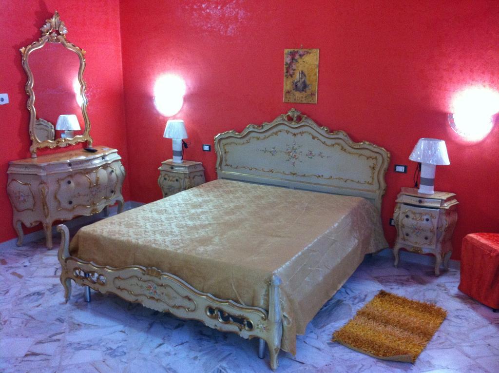 Bed And Breakfast Via Leuca Лечче Экстерьер фото